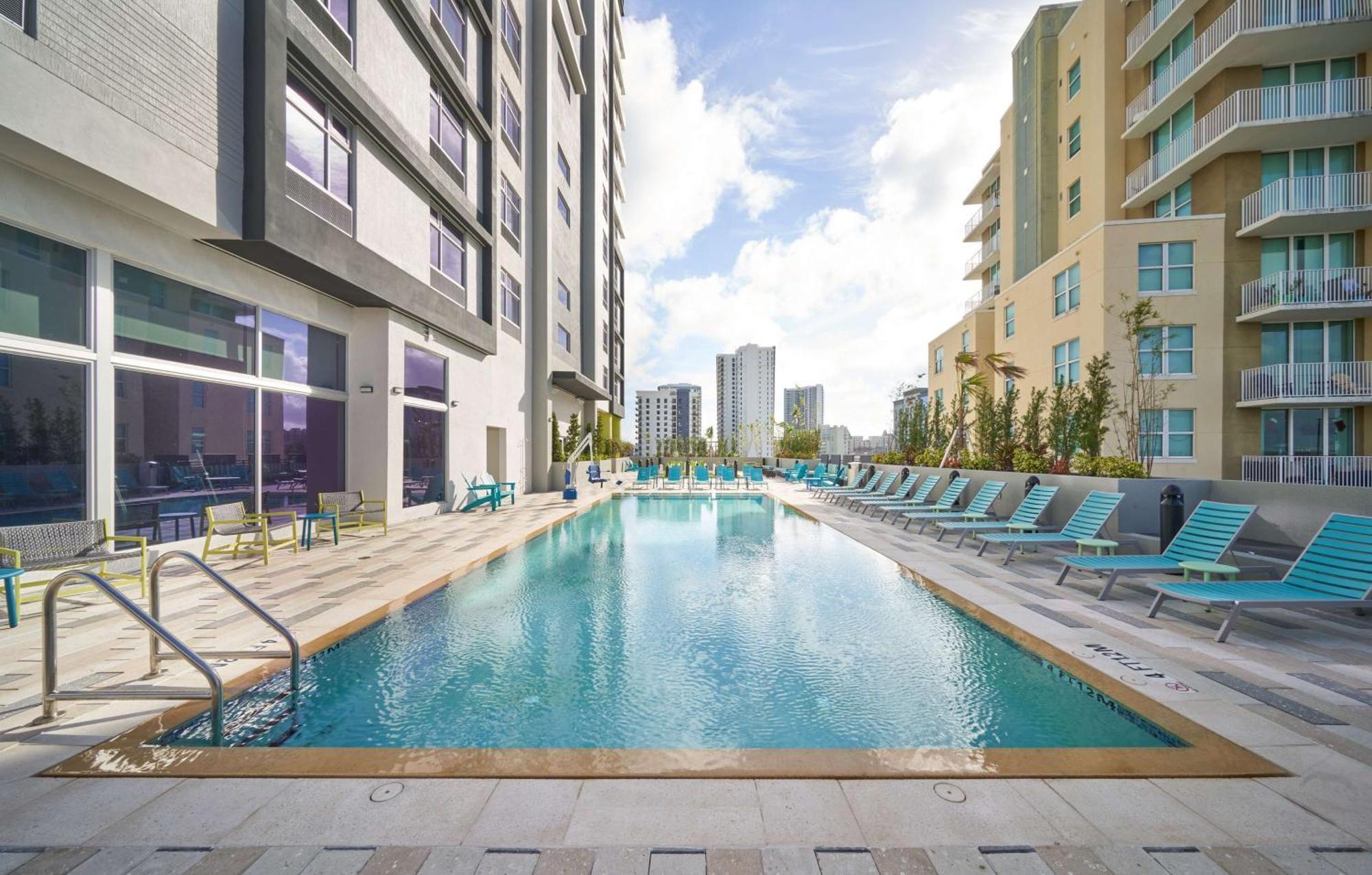 Tru By Hilton Fort Lauderdale Downtown-Flagler Village エクステリア 写真